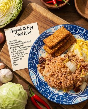 Make a detailed recipe on this dish with all the ingredients names and it's raw ingredients. Make it look like a real photo shoot.

Autho...