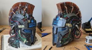 3D printed corinthian netrunner helmet where the plume is a heatsink

Author: Codetard
Source: https://x.com/codetaur/status/199163917425...