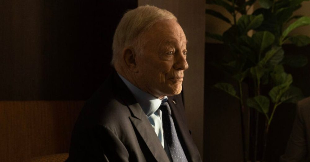 Jerry Jones promotional still from Landman